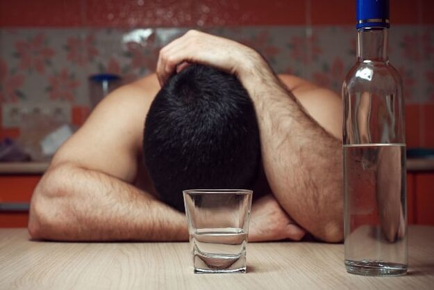 Чоловічий алкоголізм, що призводить до фатальних наслідків для організму